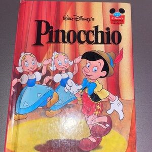 Walt Disney Pinocchio book from 1995